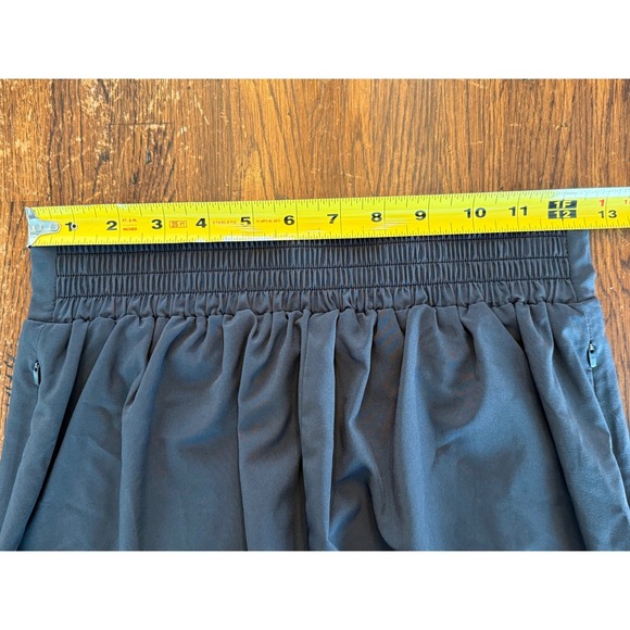 Wayre‎ Black Pleated High Waisted Athletic Shorts Women's Size S - Picture 7 of 8